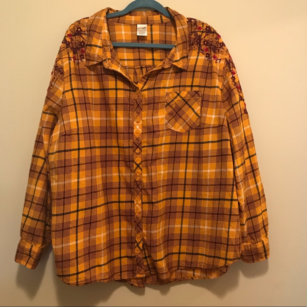 Terra & Sky 3X Mustard Yellow Flannel Top